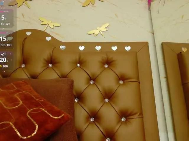 zoe-johnson on BongaCams