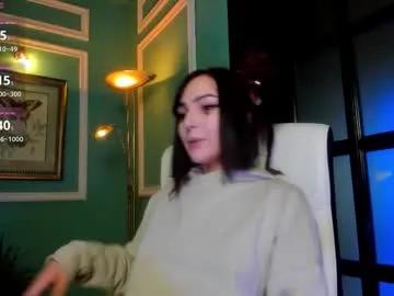 1munique on Chaturbate