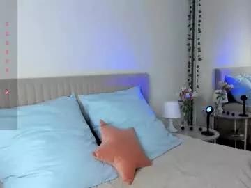 _alissaa_ on Chaturbate