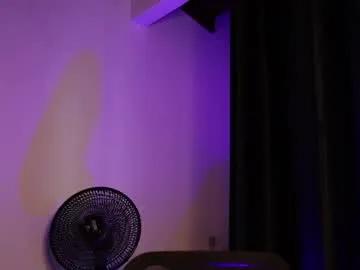 _mikestone on Chaturbate