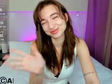 adelina_bliss on Chaturbate