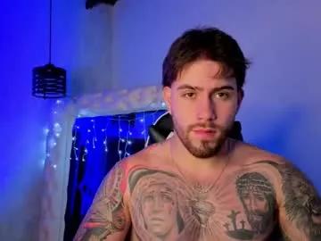 ades_lowe on Chaturbate