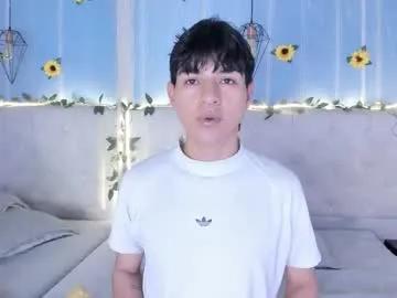 ale_aurarashi on Chaturbate