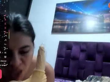 alicia_whittee on Chaturbate