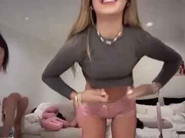 alyssastonee — shorts off  #blonde #innocent #18 #new [2063 tokens remaining]