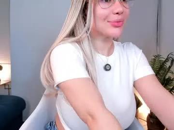 ann__w on Chaturbate