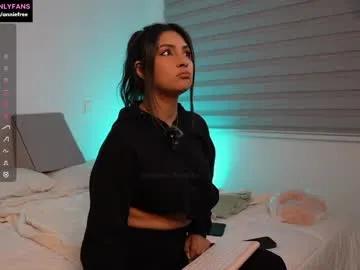 annieguzman_ on Chaturbate