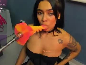 ashleyjonnees on Chaturbate