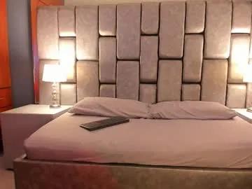 ashleyjonnees on Chaturbate