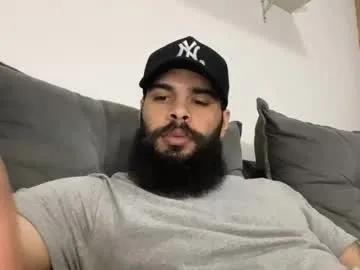 beardmax on Chaturbate