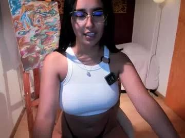 bella_669 on Chaturbate 