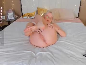 bellatip on Chaturbate 