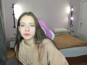 belle_wa1ker on Chaturbate 