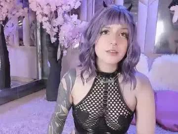 biizzy_noar on Chaturbate