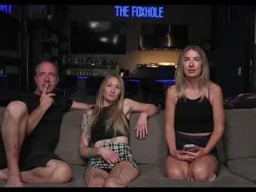 blondefoxsilverfox on Chaturbate