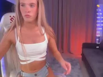 blush_mikki on Chaturbate