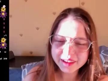 boni_nell__ on Chaturbate