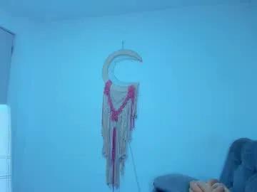 carolinalovehot on Chaturbate