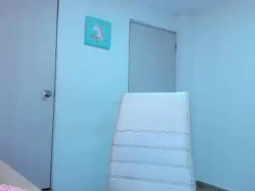 carolinalovehot on Chaturbate