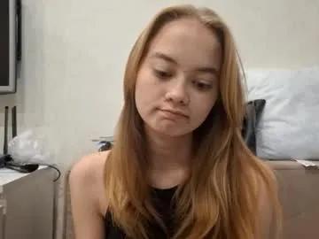 cathrynfinnell on Chaturbate