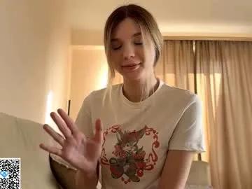 chloe_show on Chaturbate