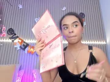 coralineross_ on Chaturbate