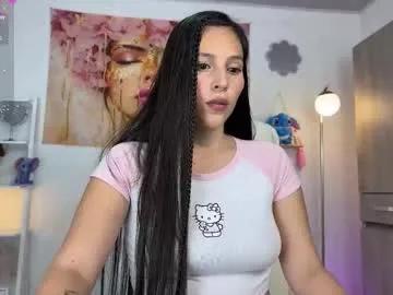 cristal_bunny_ on Chaturbate