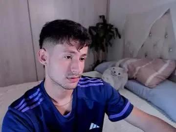 dimitri_targaryen on Chaturbate