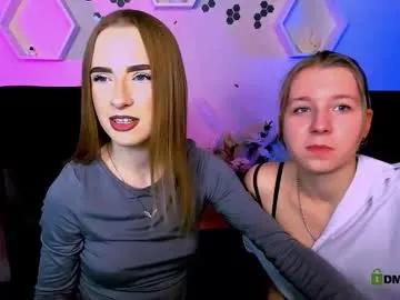 doll_vey — GOAL: show tits [152 tokens remaining] Welcome to my room! #sph #nails #c2c #mistress #lovense