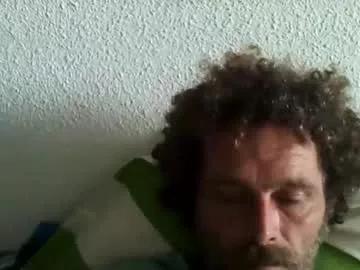 elyjahoye on Chaturbate