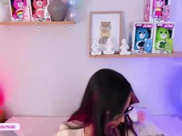 Chaturbate emilyy_bank is Freechat emilyy_bank — I feel naughty tonight. Who wants to cum with me?Special patterns 22-33-44-100 - Goal: RUB PUSSY DOMI IN CLIT #petite #18 #latina #feet #anal