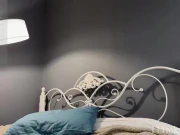 emma_lov2 — Ur vib's cause my moans! random levels 3-6  for 25toks #blonde #cute #moan #teasing #natural