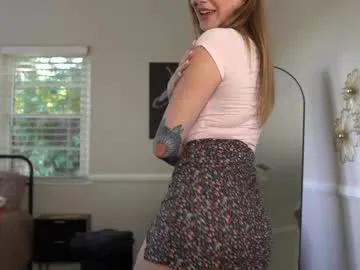 emma_ruby on Chaturbate