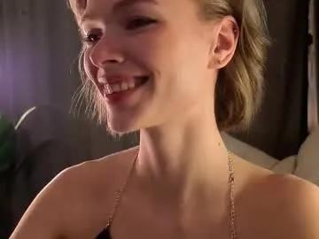 eva_natsumi on Chaturbate