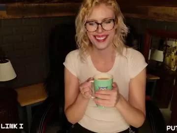 evilvillainess on Chaturbate