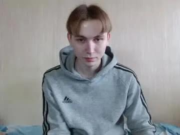 gary_snail33257 on Chaturbate
