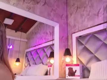 gemma_sm — GOAL: Fingering ass [192 tokens remaining] Welcome to my room!  #latina #bigass #party #machine #anal