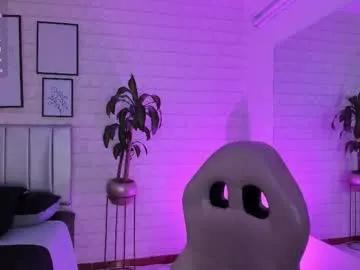 greennbella on Chaturbate 