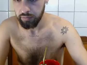 hairyrobxxx on Chaturbate