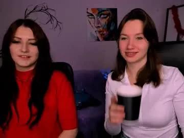 helli_belli on Chaturbate 