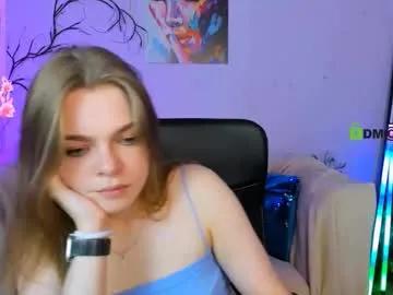 helli_belli on Chaturbate 