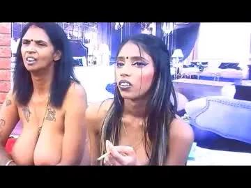 indiansexyslender4u2luv on Chaturbate 