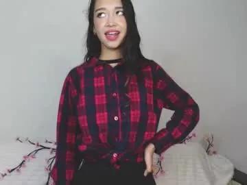 isauraangeletti on Chaturbate