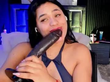 issafoxx on Chaturbate