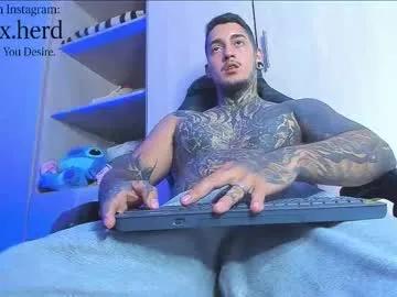 jaxxxonherd on Chaturbate