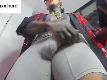 jaxxxonherd on Chaturbate