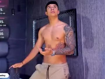 jaze_bradley on Chaturbate