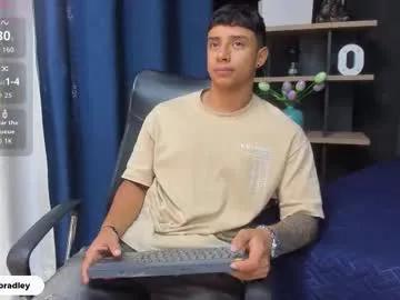 jaze_bradley on Chaturbate