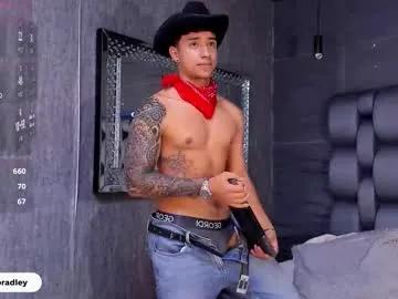 jaze_bradley on Chaturbate