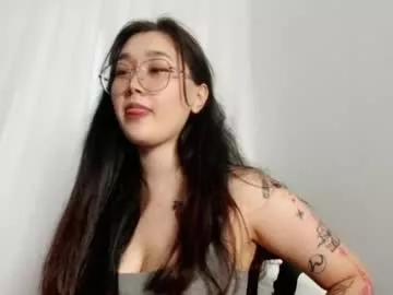 jennatyan on Chaturbate